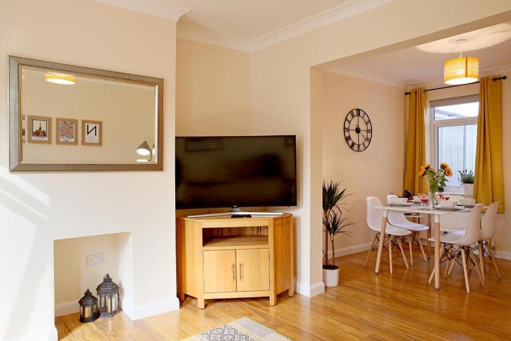 Stylish Norwich Stay Near Cathedral With Parking Экстерьер фото